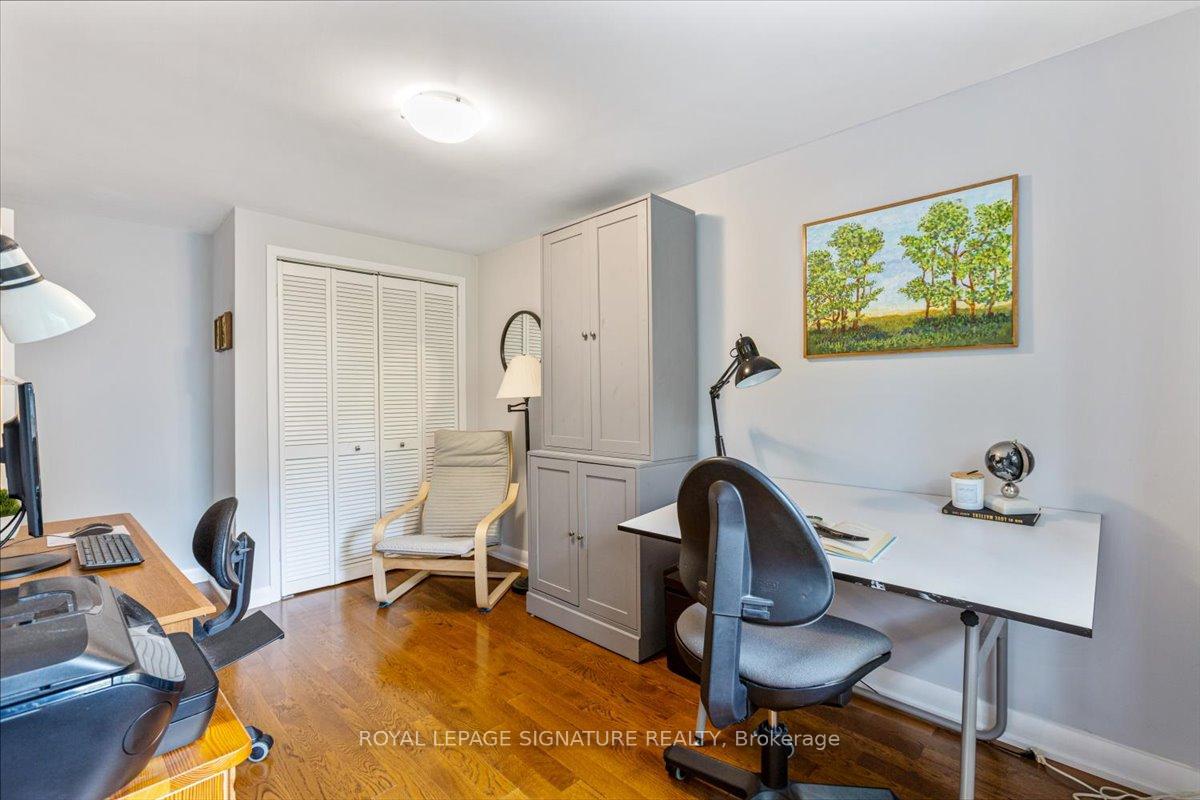 3 Bedrooms Condo at 86 Wagon Trailway, Toronto For sale