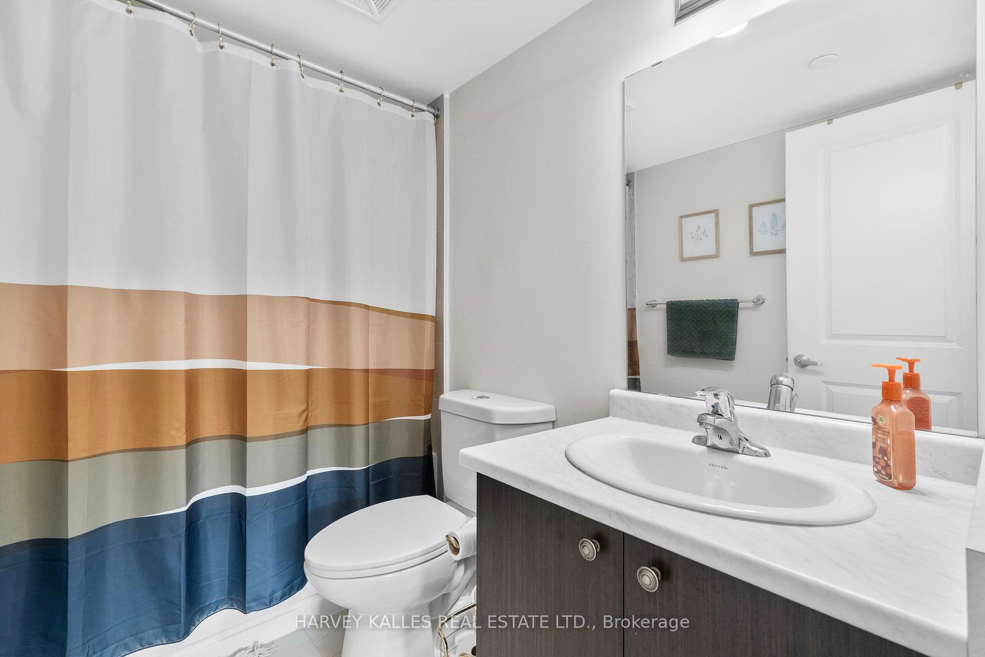 85 Eastwood Park Gardens 11