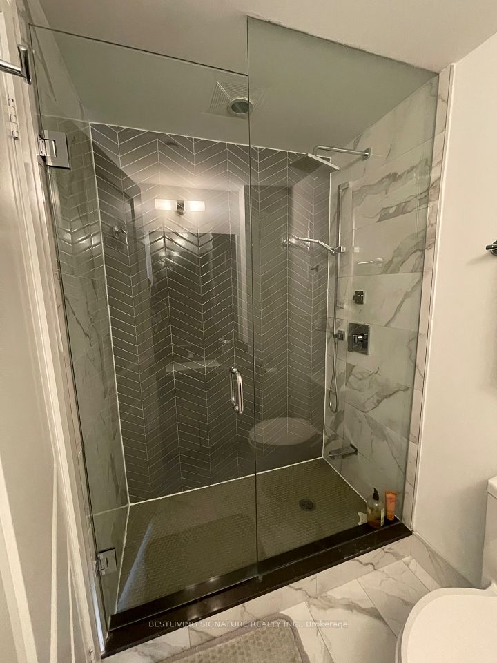 2nd Bathroom