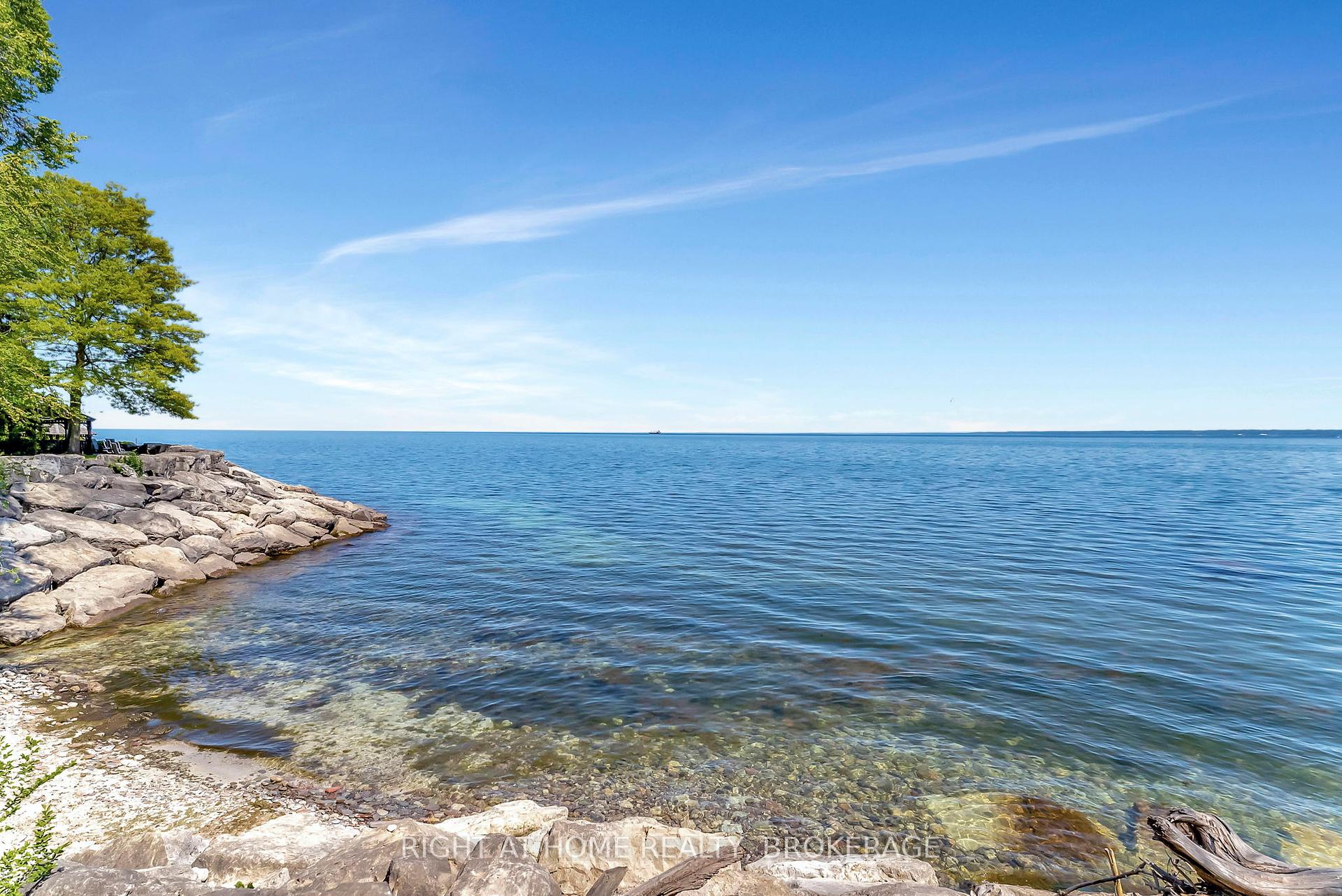 1 Bedroom Condo at 2190 Lakeshore, Burlington For sale