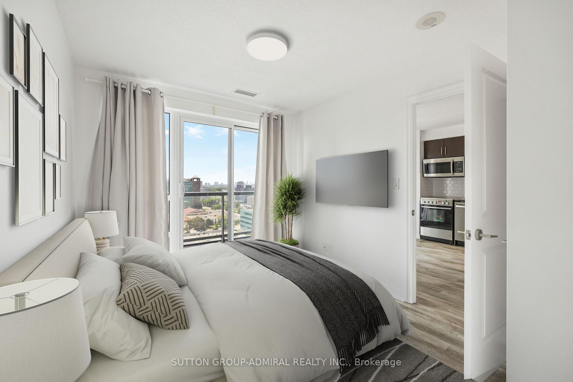 1 Bedroom Condo at 30 Herons Hill, Toronto For sale
