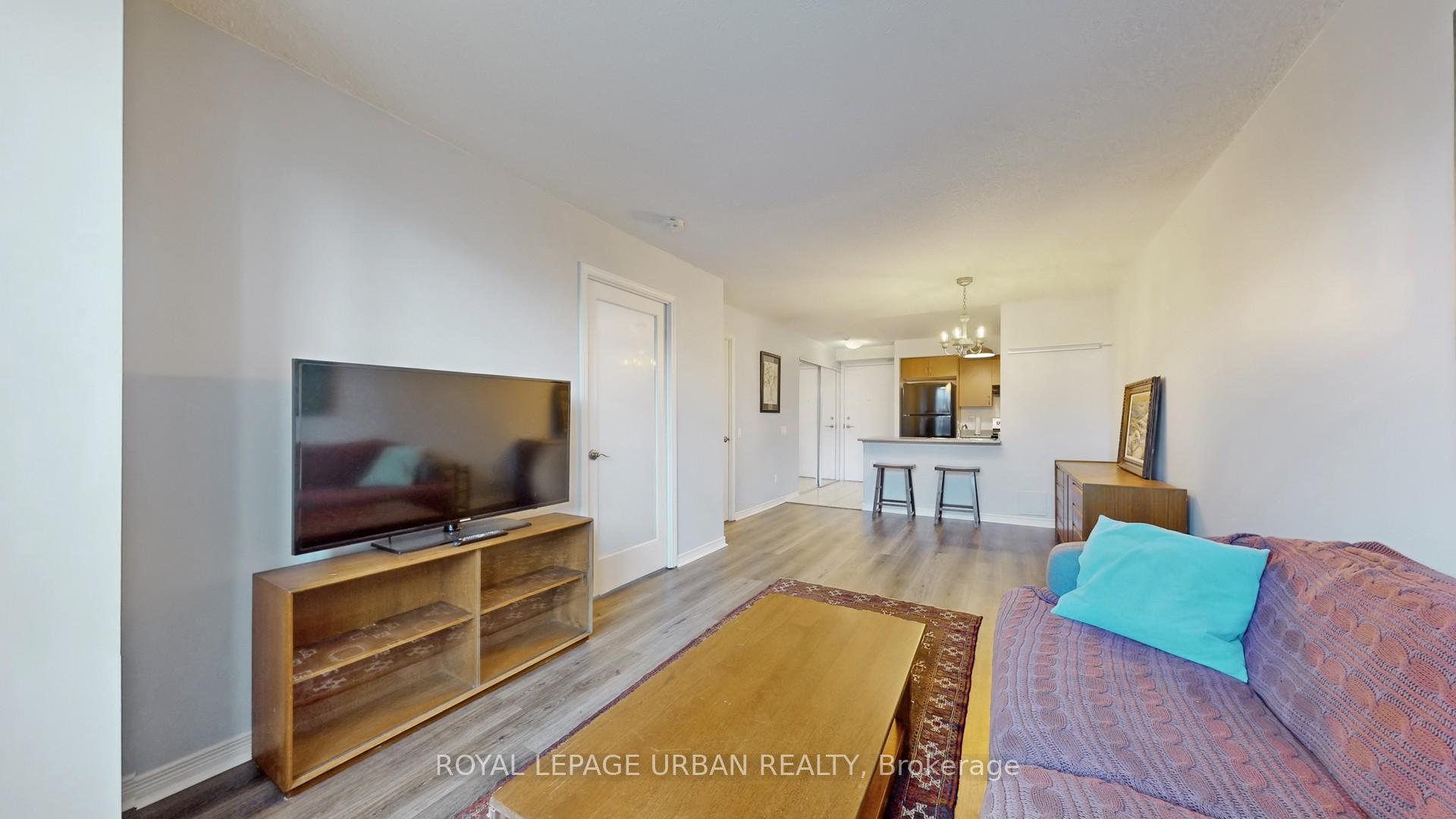 2 Bedrooms Condo at 60 Heintzman, Toronto For sale