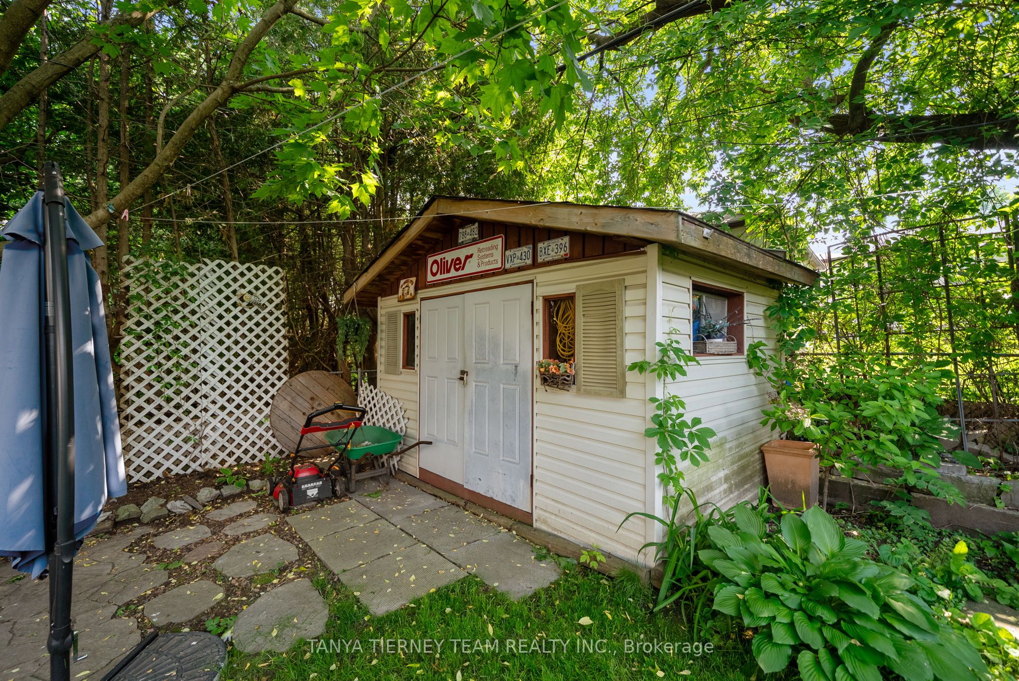 148 Warren Avenue