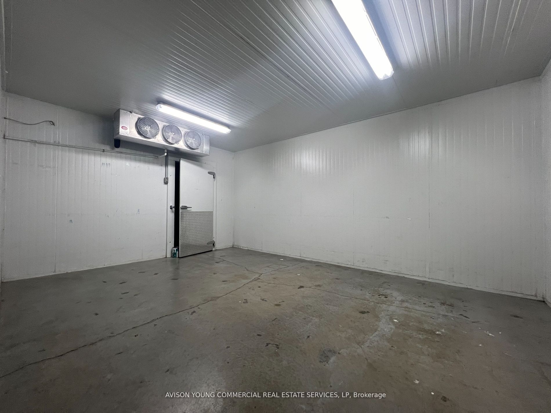 1111 Finch Avenue W, #39