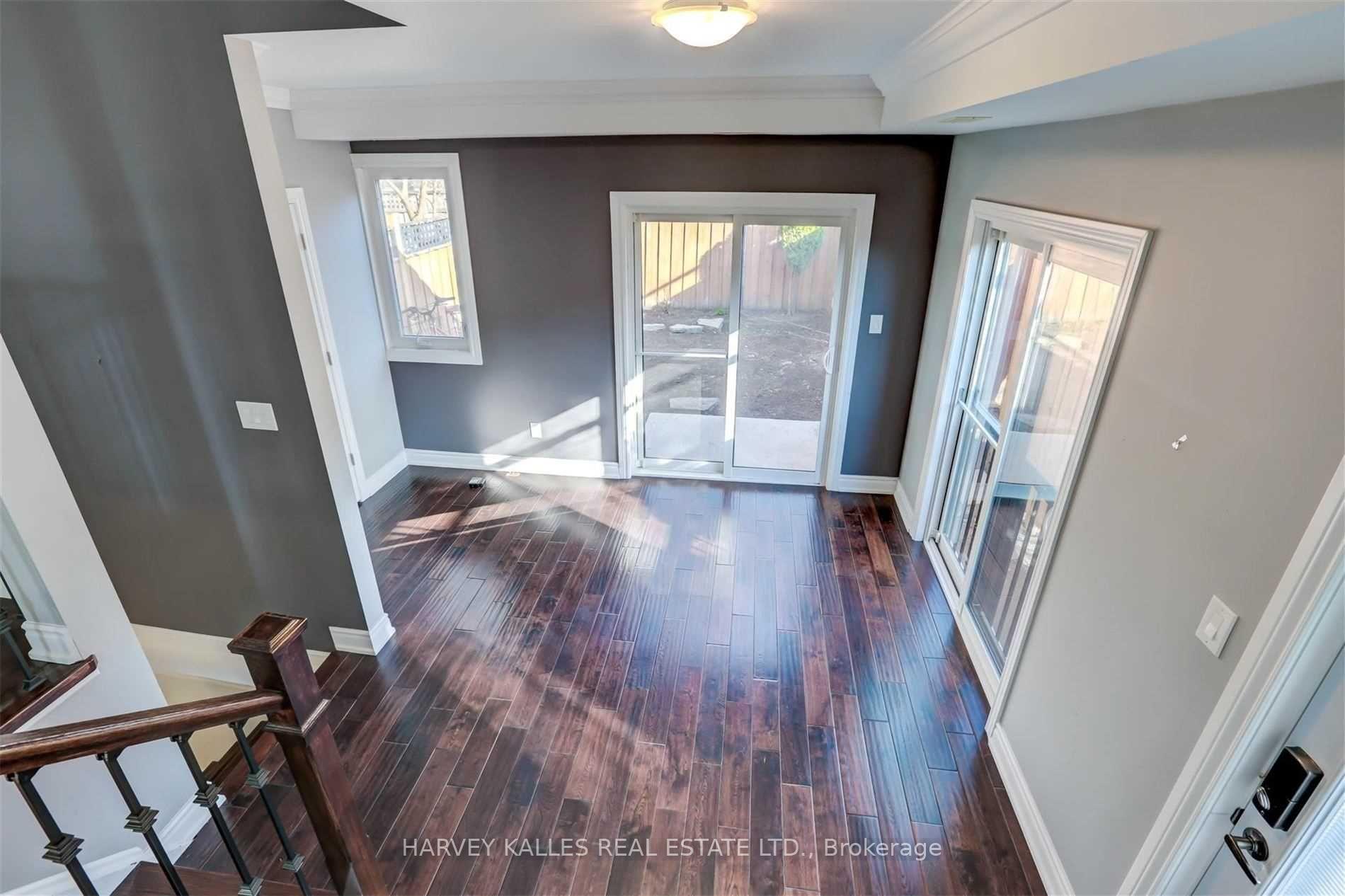 58 Sandford Avenue