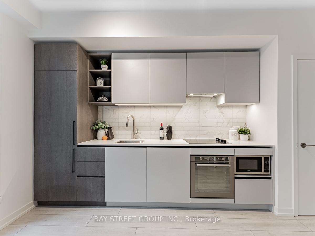 1 Bedroom Condo at 55 Mercer,  Toronto For sale