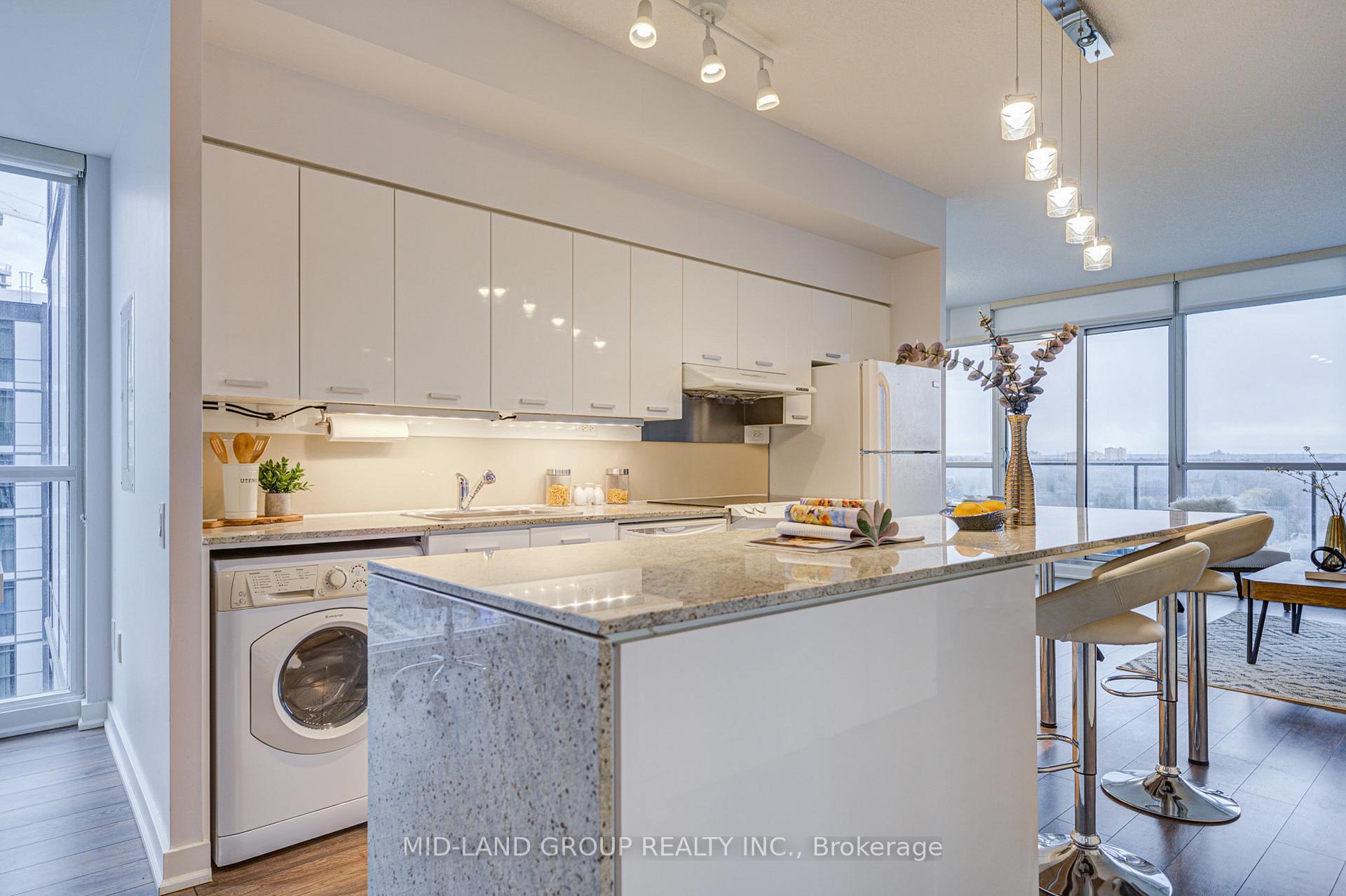 3 Bedrooms Condo at 29 Singer,  Toronto For sale