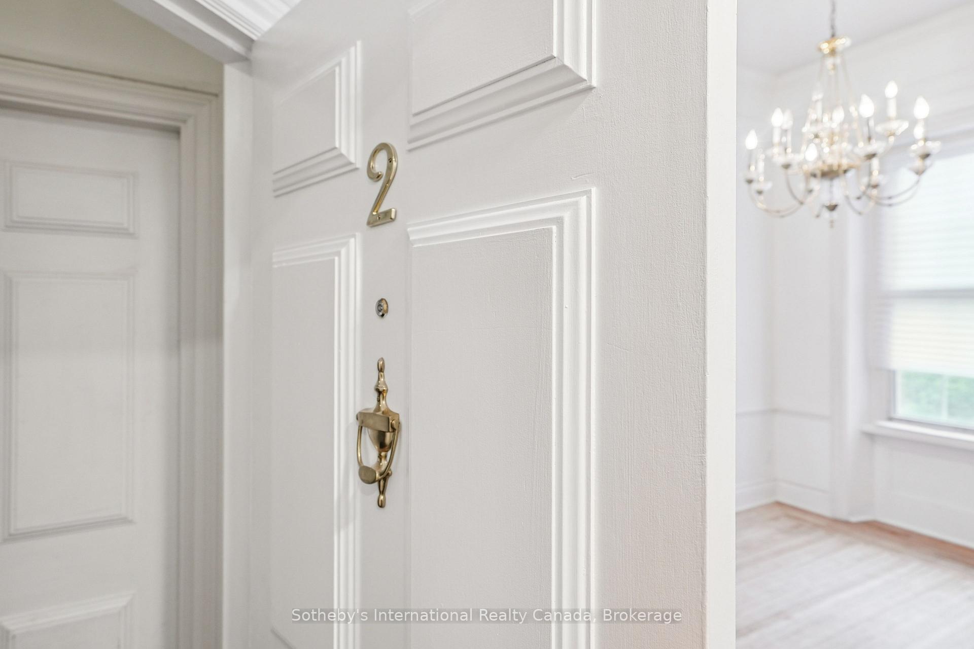 2 Bedrooms Condo at 35 Duke, Hamilton For sale