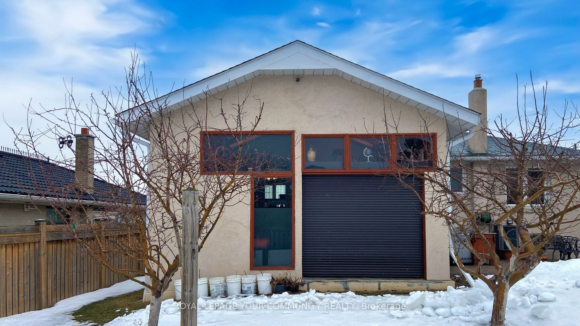 75 Brewster Crescent
