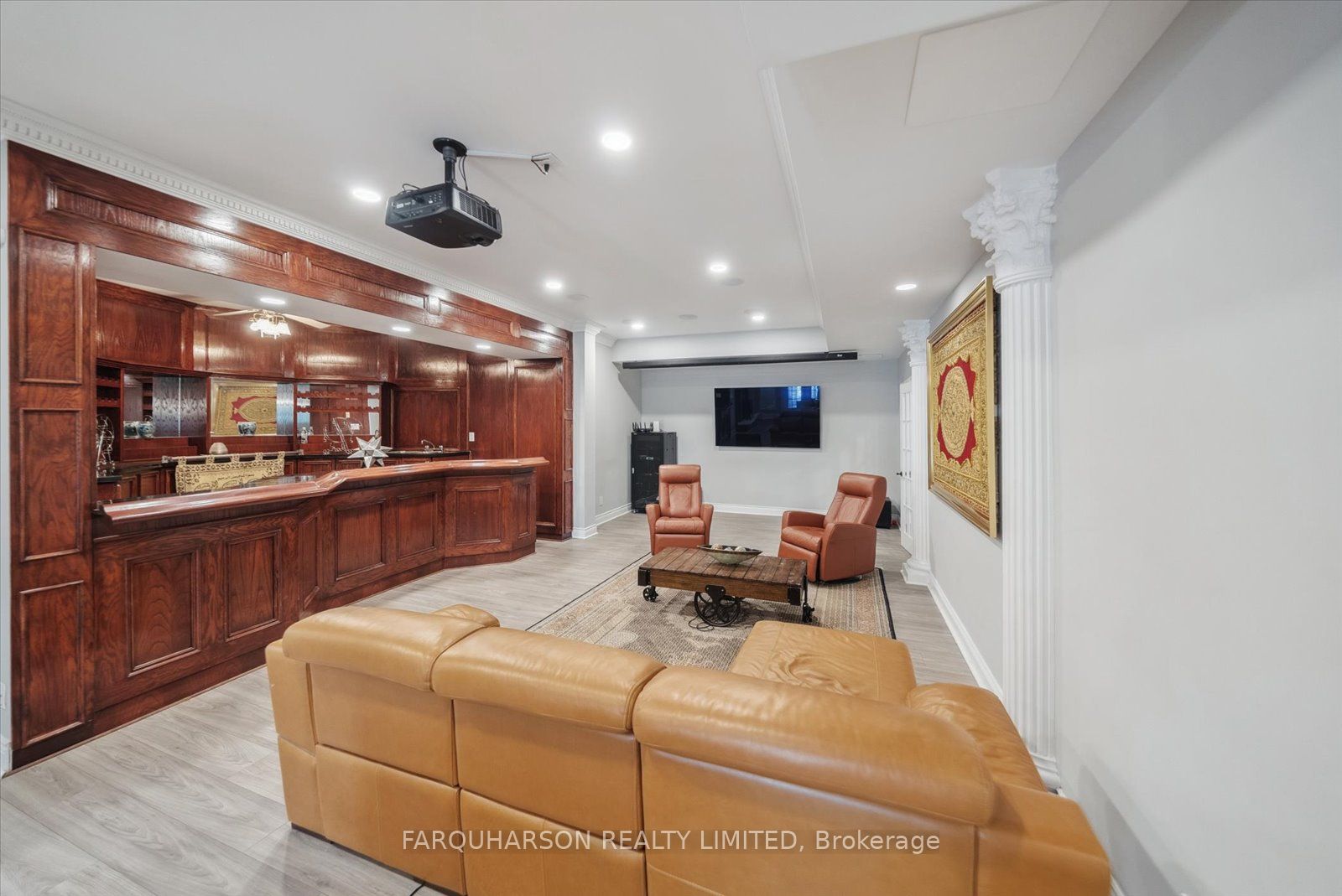 9 Raeview Drive, Whitchurch-Stouffville, ON L4A 3G7