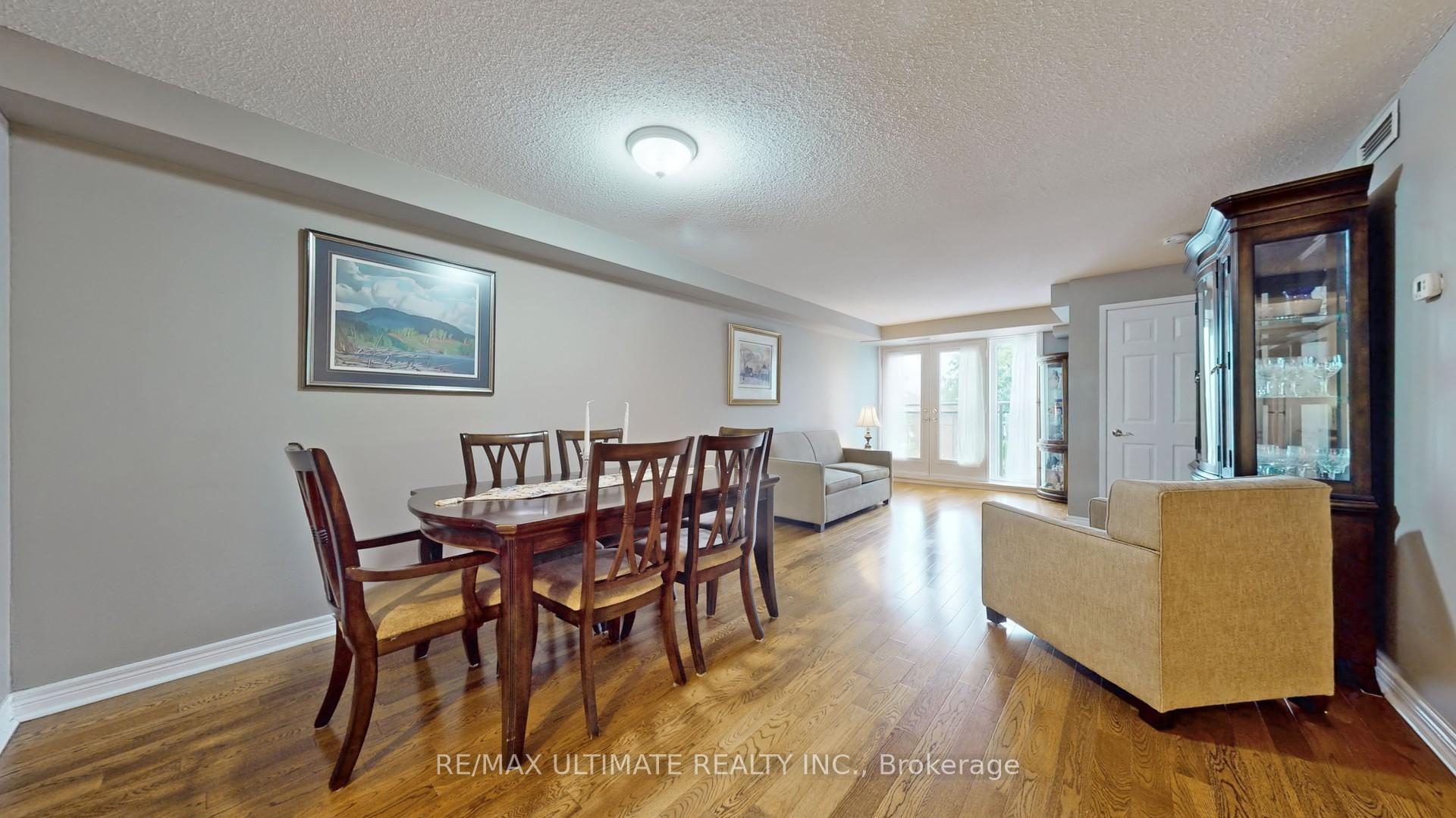 2 Bedrooms Condo at 645 Millwood, Toronto For sale