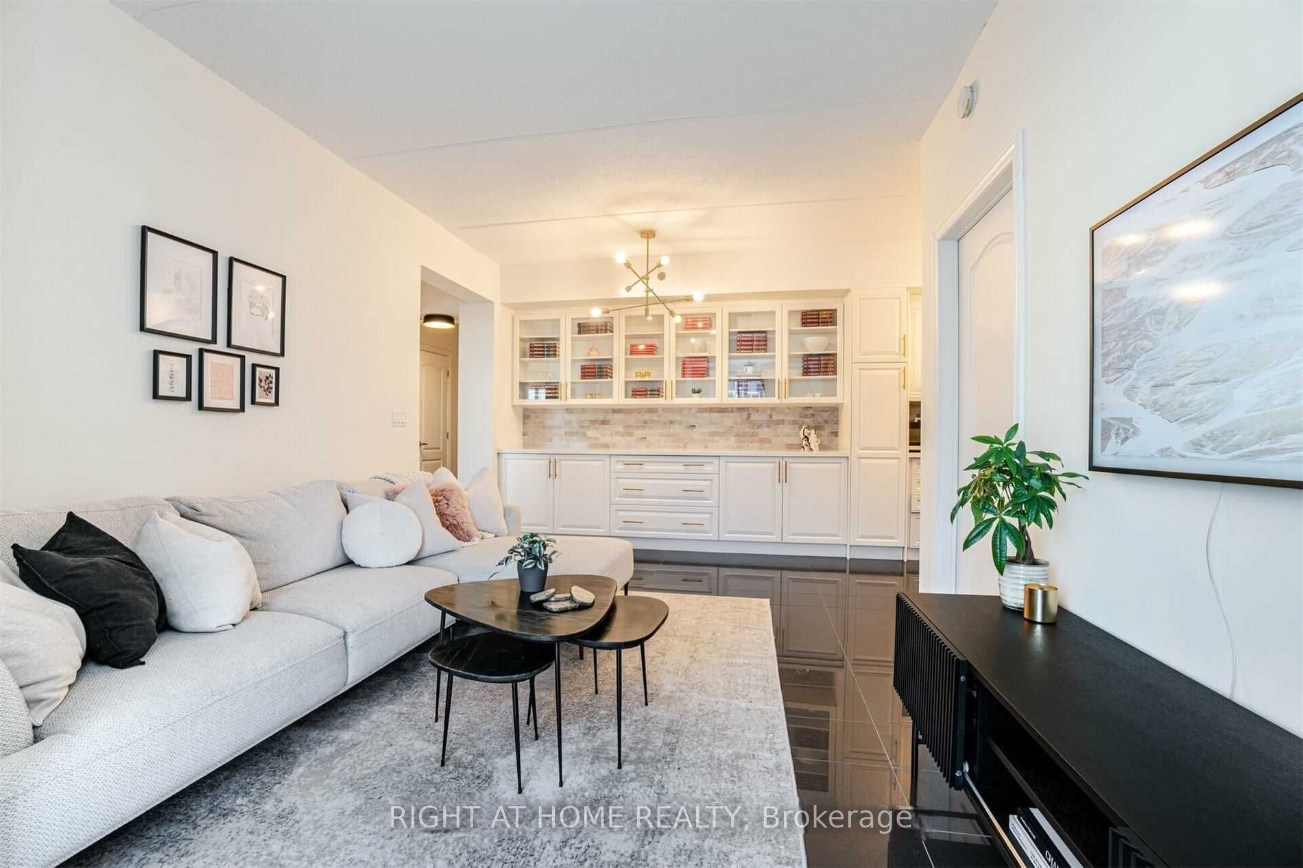1421 Costigan Road, #512
