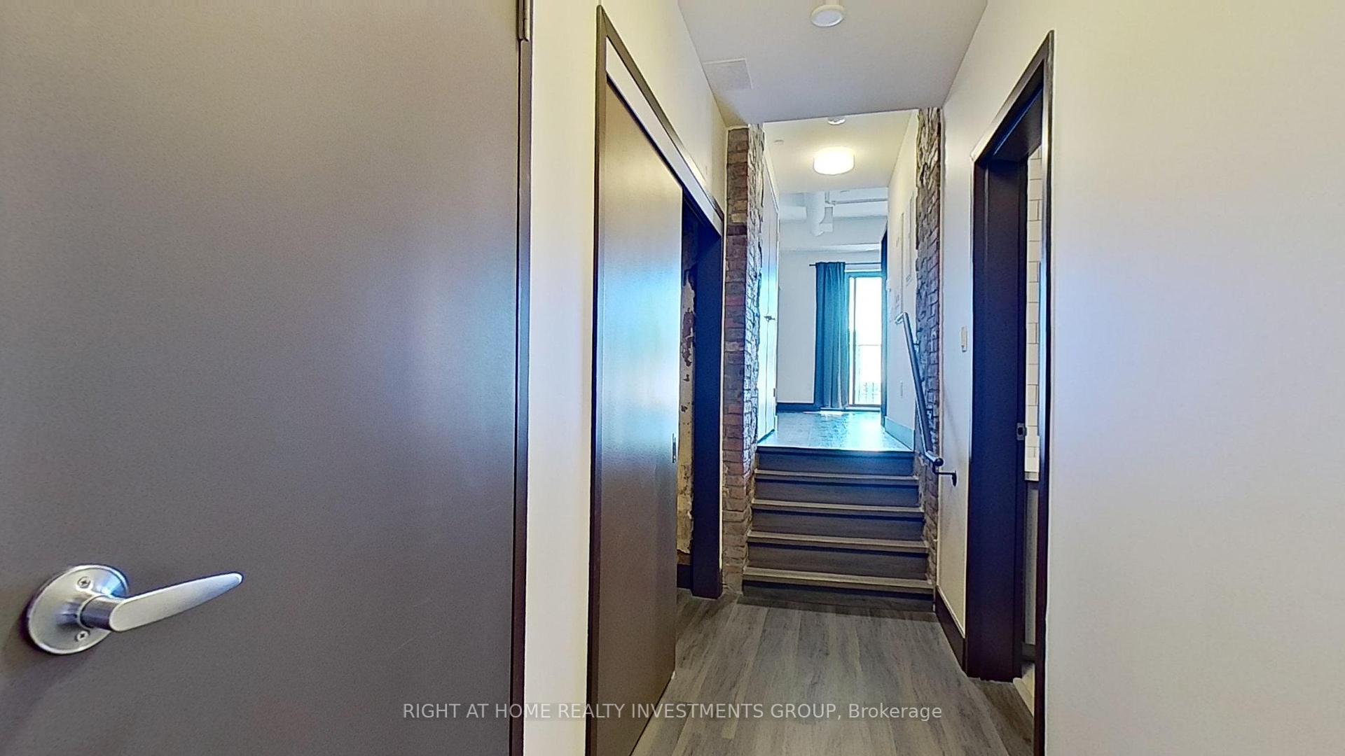 1 Bedroom Condo at 121 King, Hamilton For sale