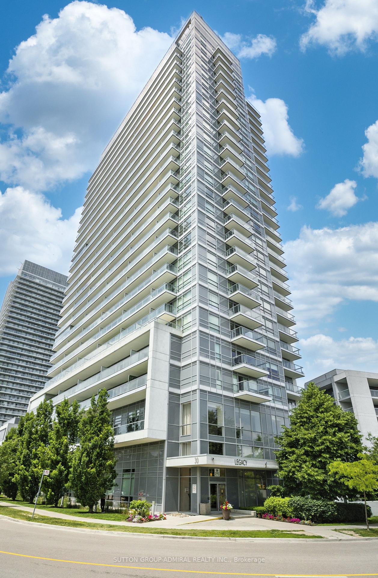 1 Bedroom Condo at 30 Herons Hill, Toronto For sale