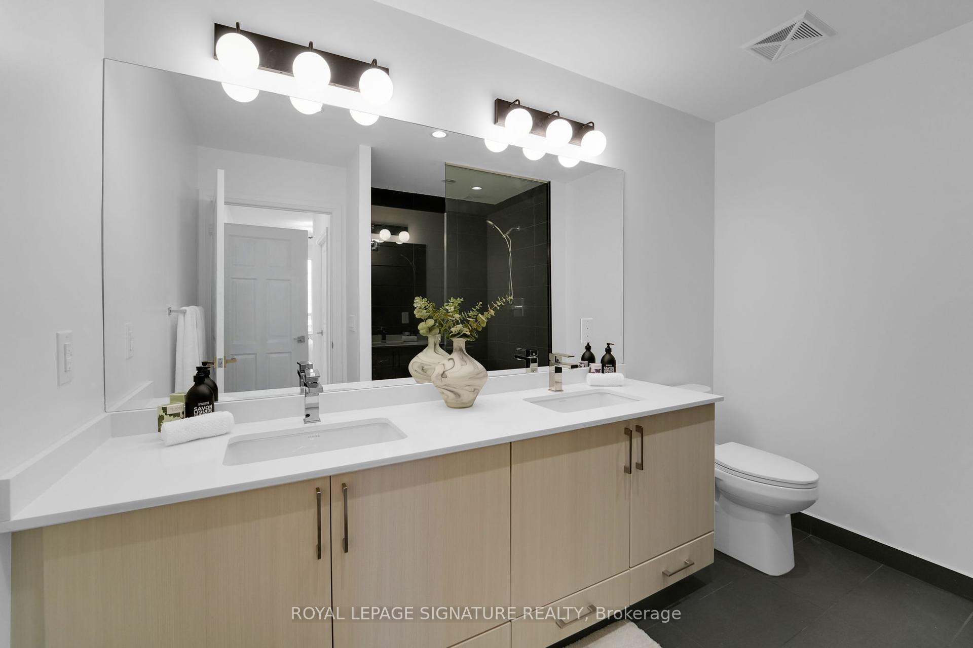 3 Bedrooms Condo at 591 Sheppard, Toronto For sale