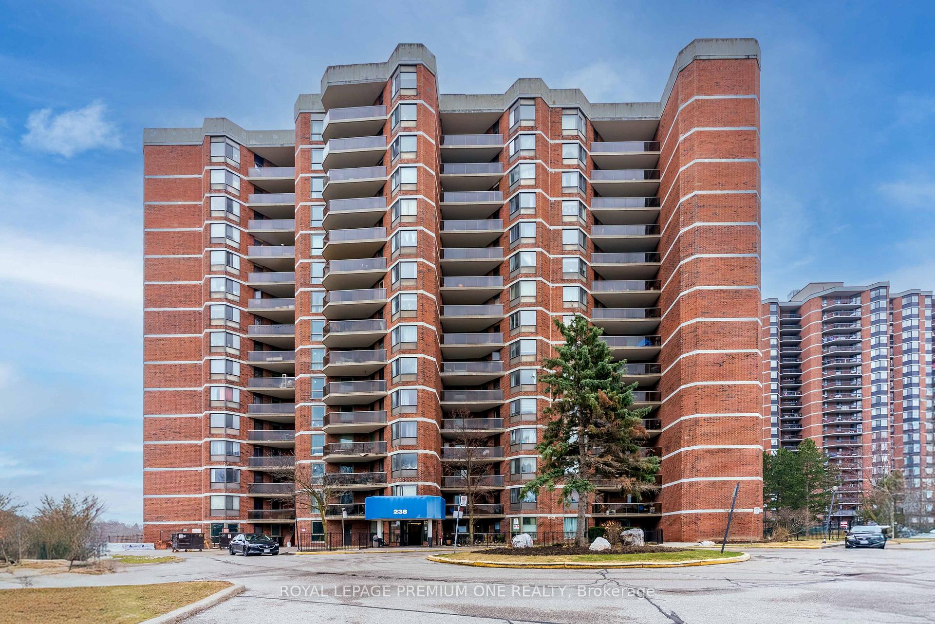 3 Bedrooms Condo at 238 Albion,  Toronto For sale