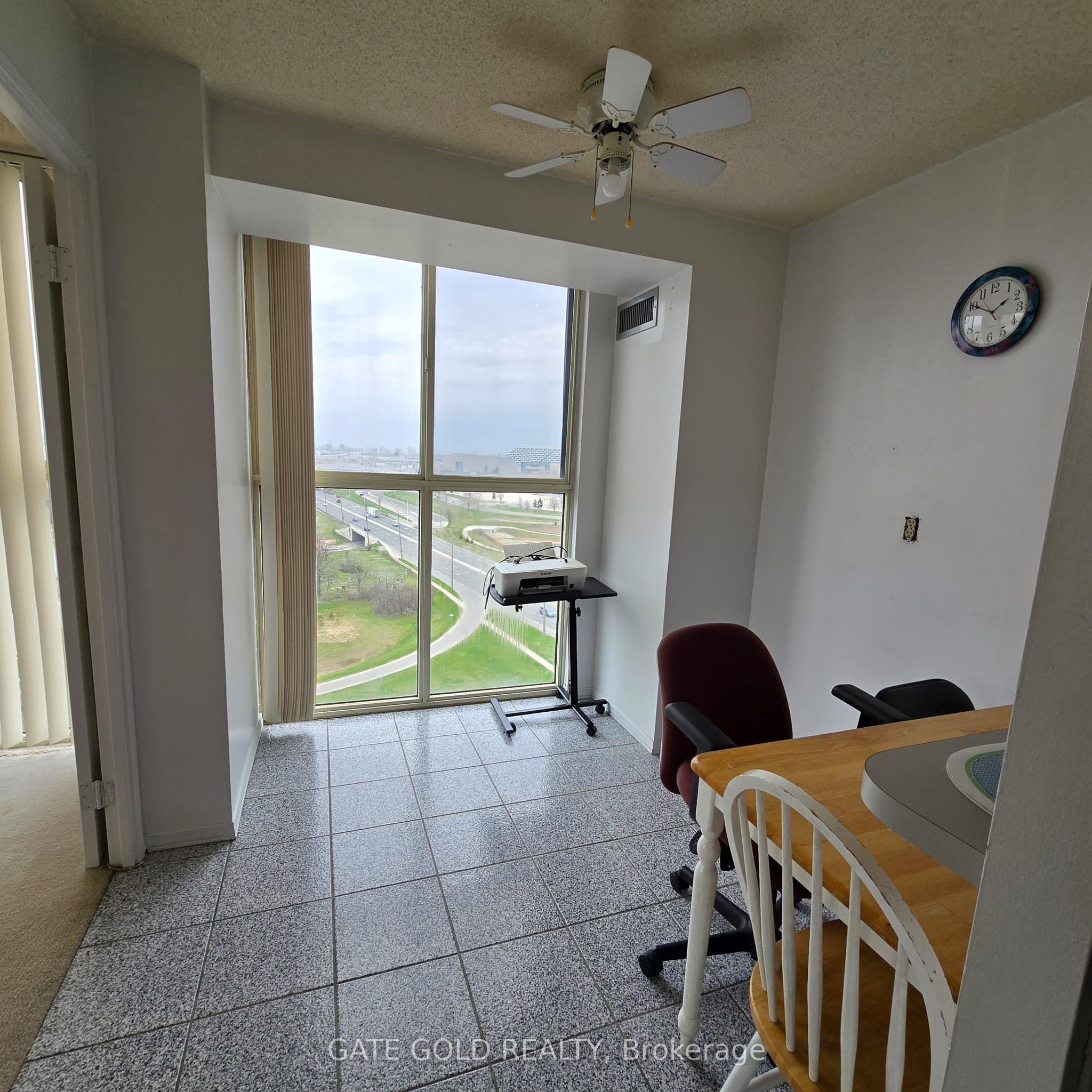 600 Rexdale Boulevard, #LPH2