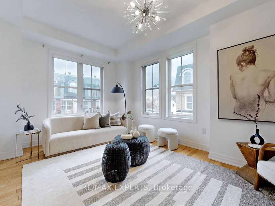 5 Amherst Circle