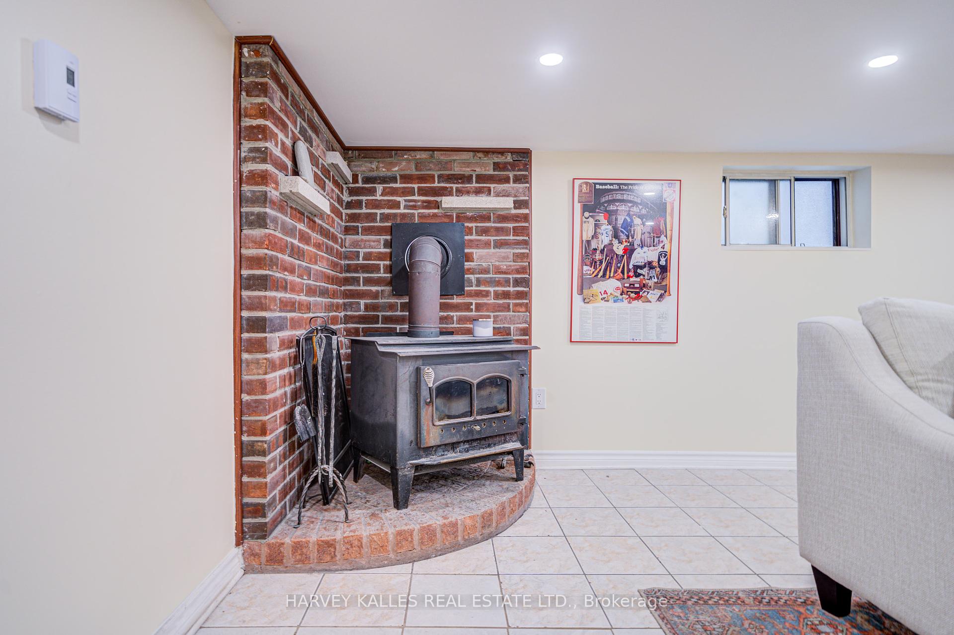 408 Silverthorn Avenue