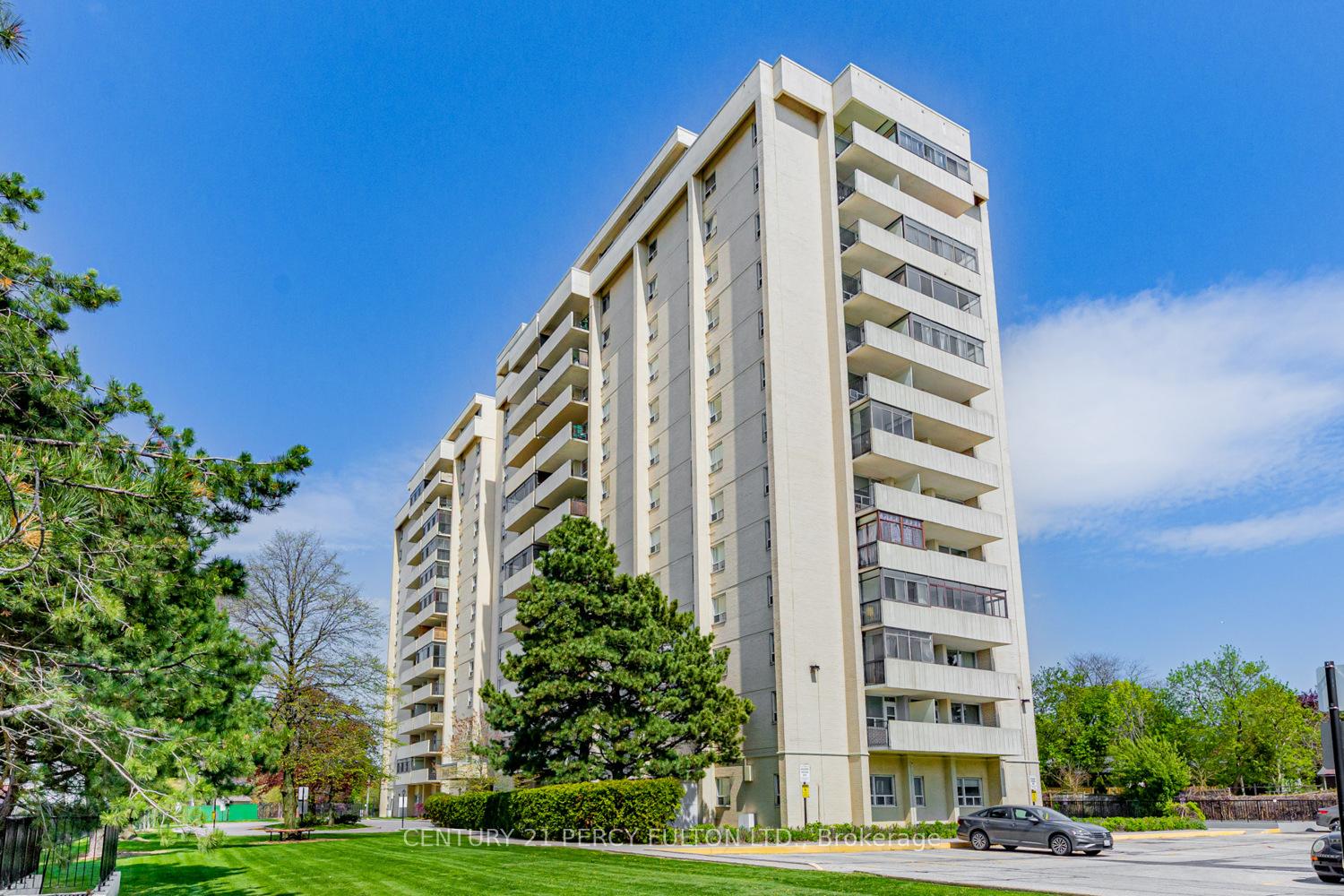 1 Bedroom Condo at 3311 Kingston, Toronto For sale