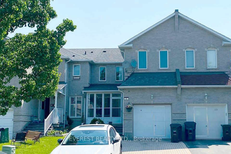 25 Bridlegrove