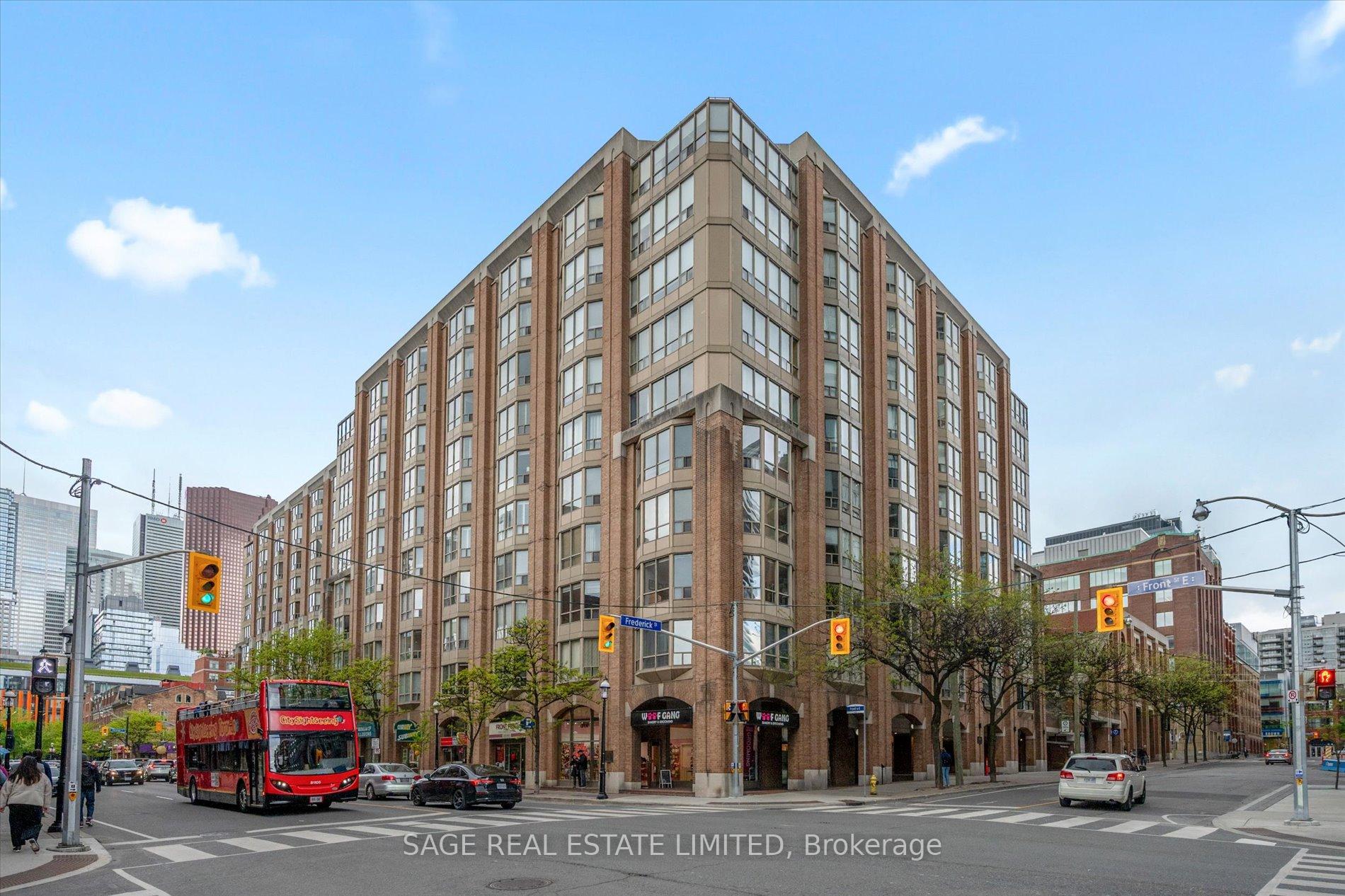 3 Bedrooms Condo at 160 Frederick, Toronto For sale