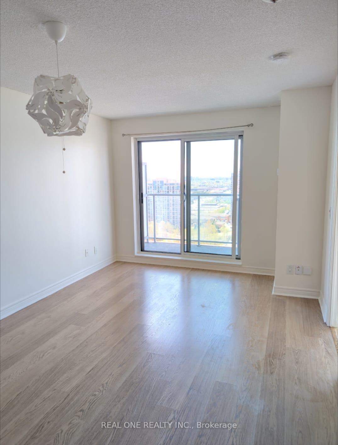 1 Bedroom Condo at 60 Town Centre, Toronto For sale