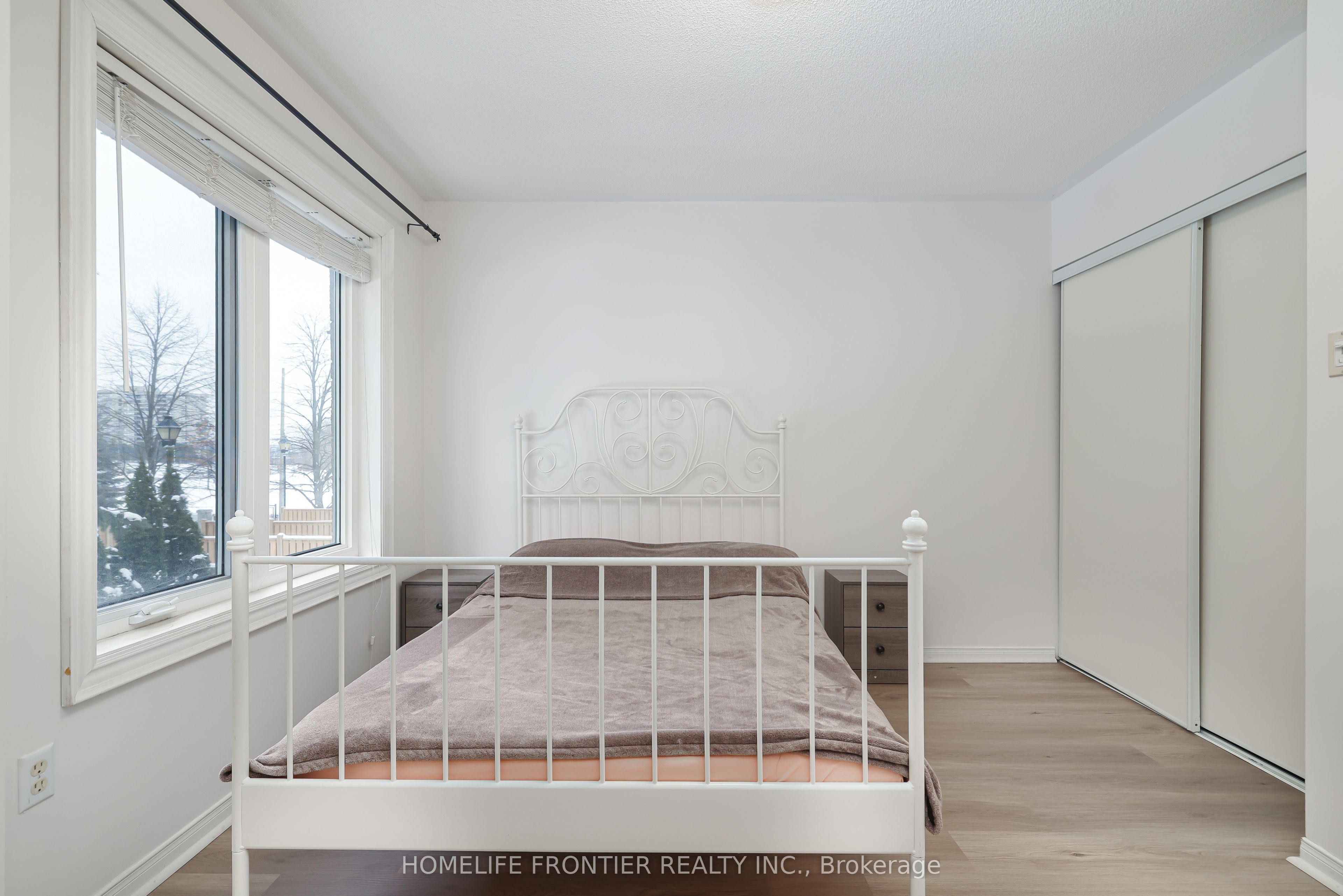 735 New Westminster Drive, #93