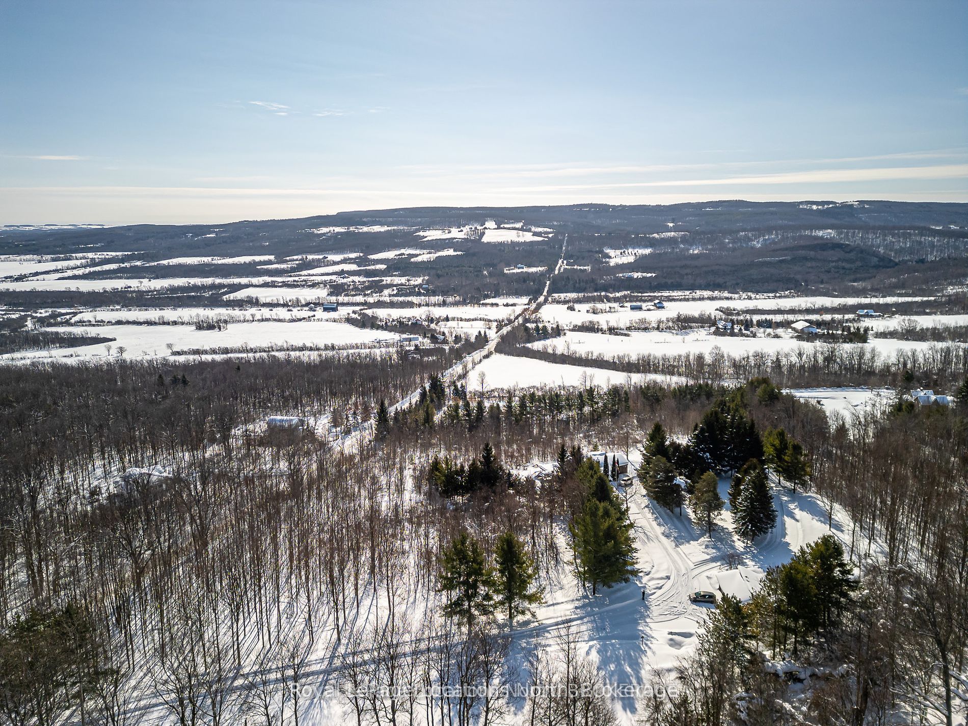 795310 The Blue Mountains Clearview Townline
