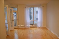 85 Bloor Street E 912