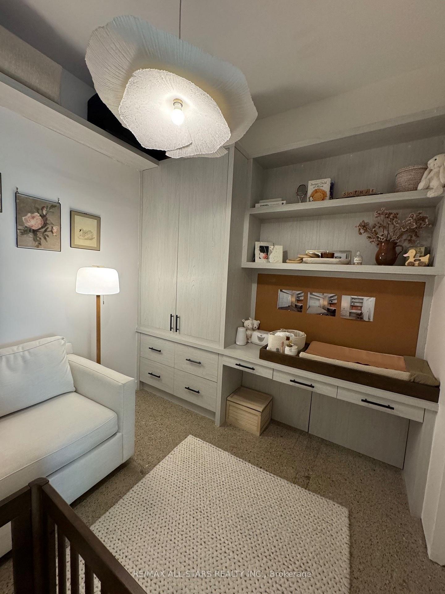 2 Bedrooms Condo at 510 King, Toronto For sale
