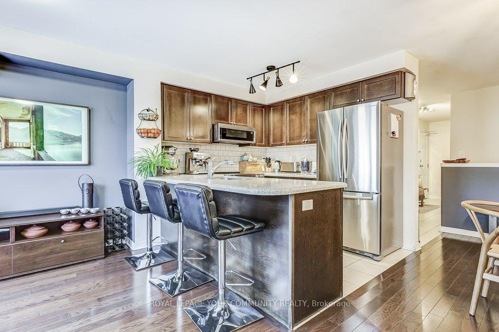 4 Bedrooms Condo at 651 Warden, Toronto For sale