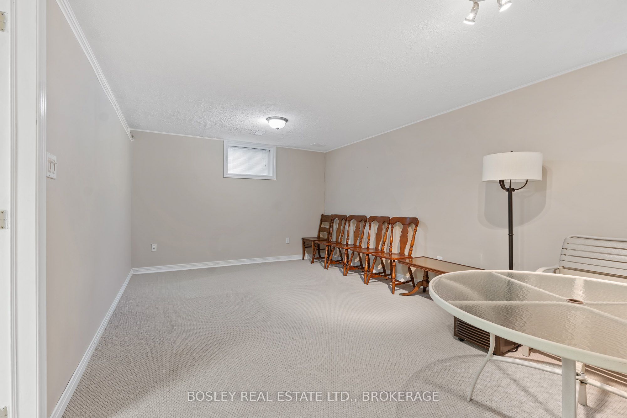 12 Flynn Court, St. Catharines, ON L2S 4E1