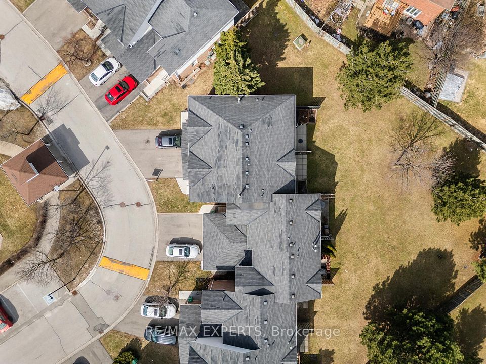 1484 Torrington Drive 79