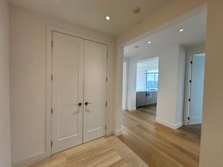 825 Church Street PH201