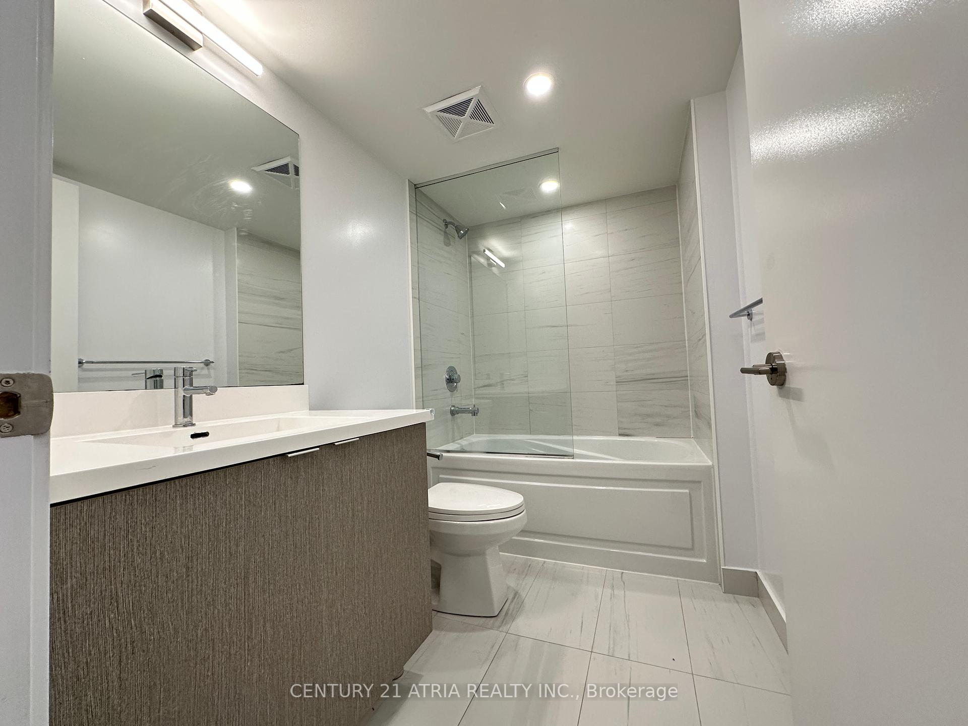 1 Bedroom Condo at 219 DUNDAS, Toronto For sale