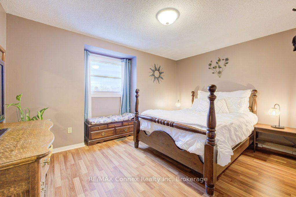 59 Rosebud Avenue