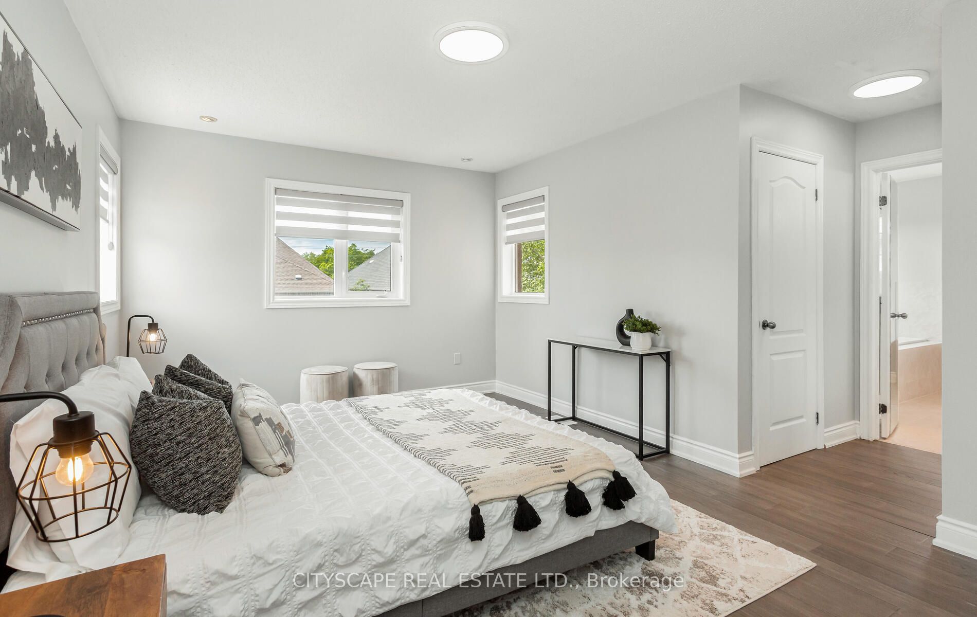 194 Tawny Crescent