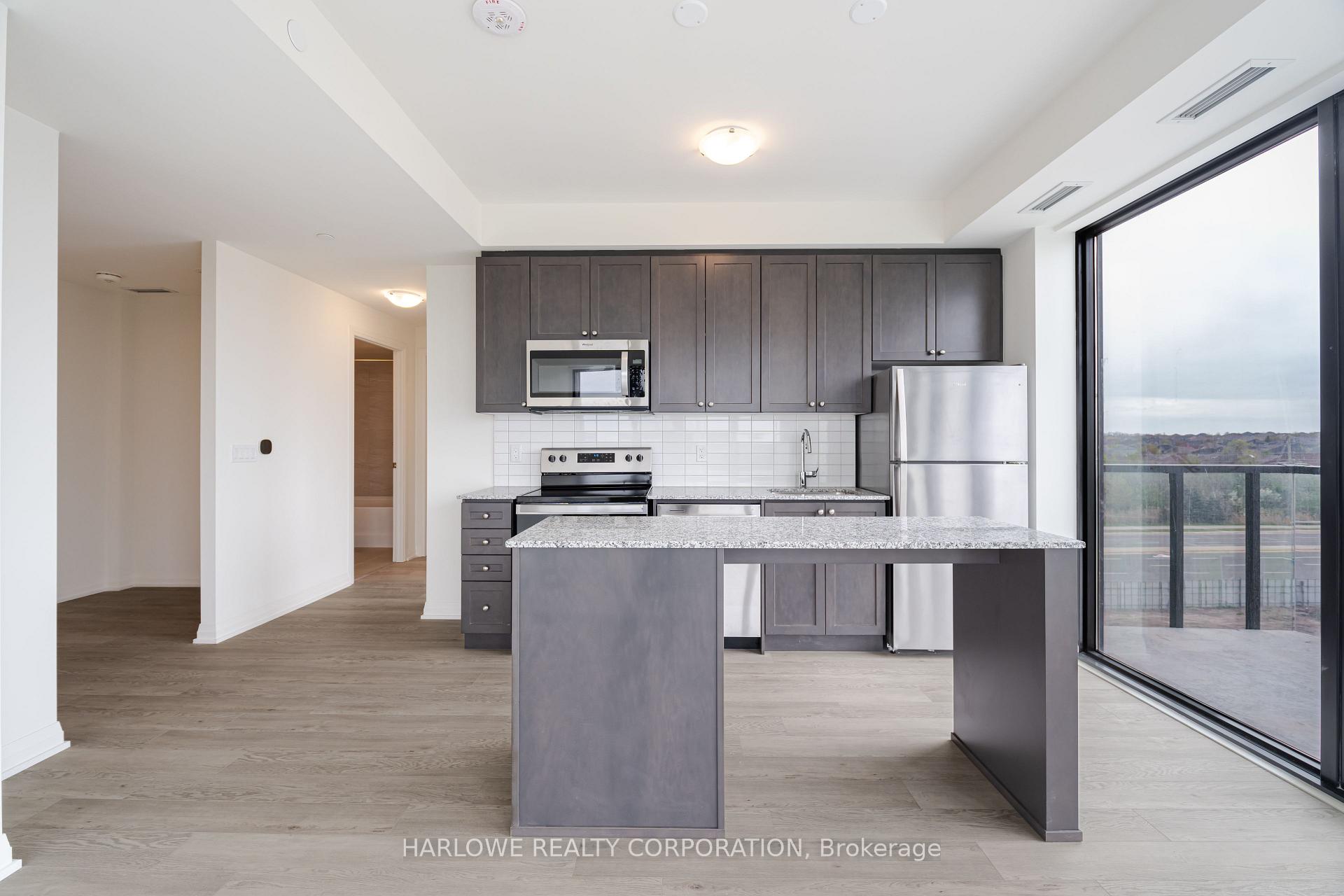 3 Bedrooms Condo at 3006 William Cutmore, Oakville For sale