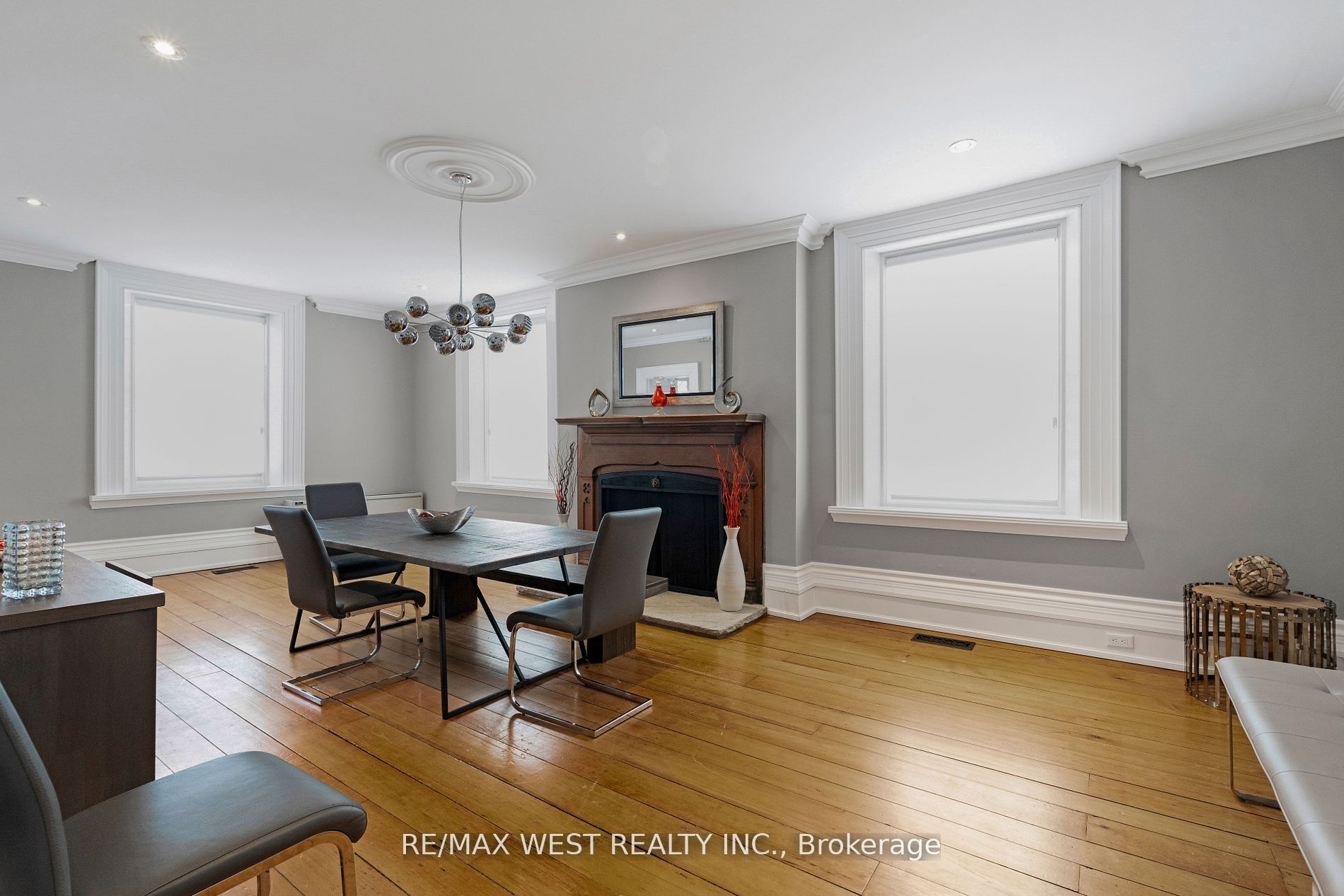 10360 Islington Avenue, #201