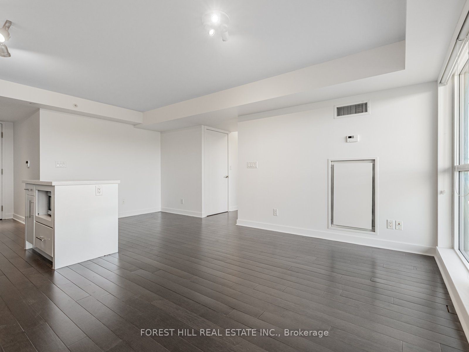 58 Orchard View Boulevard, #510