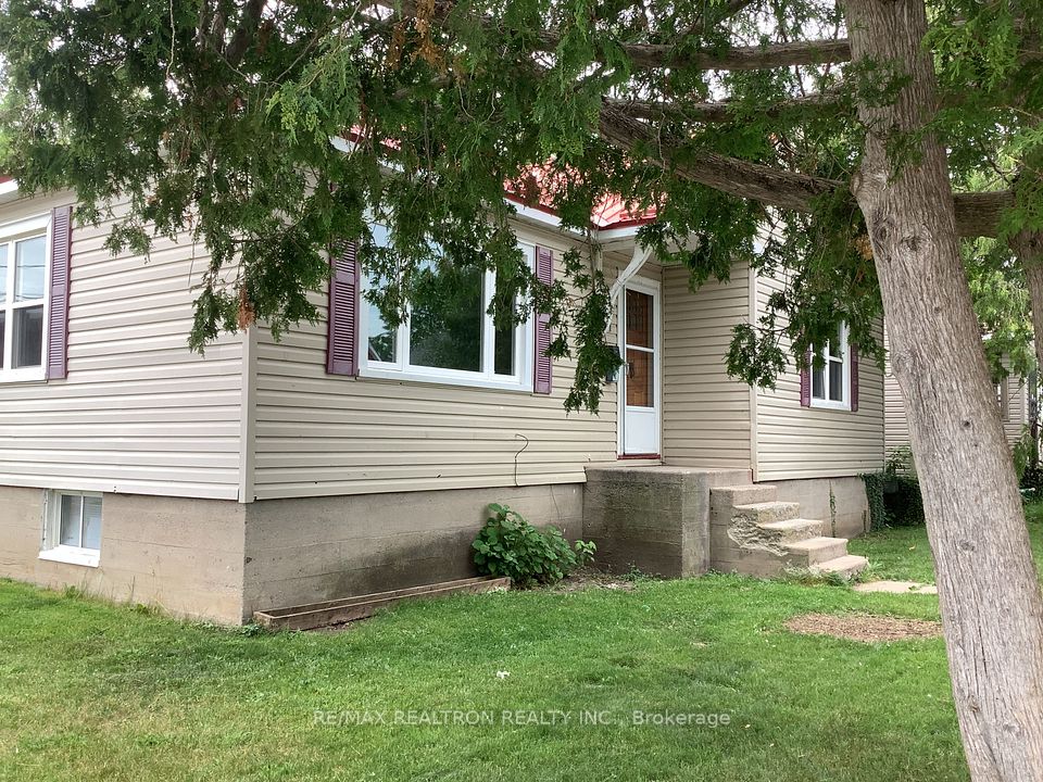 81 Dufferin