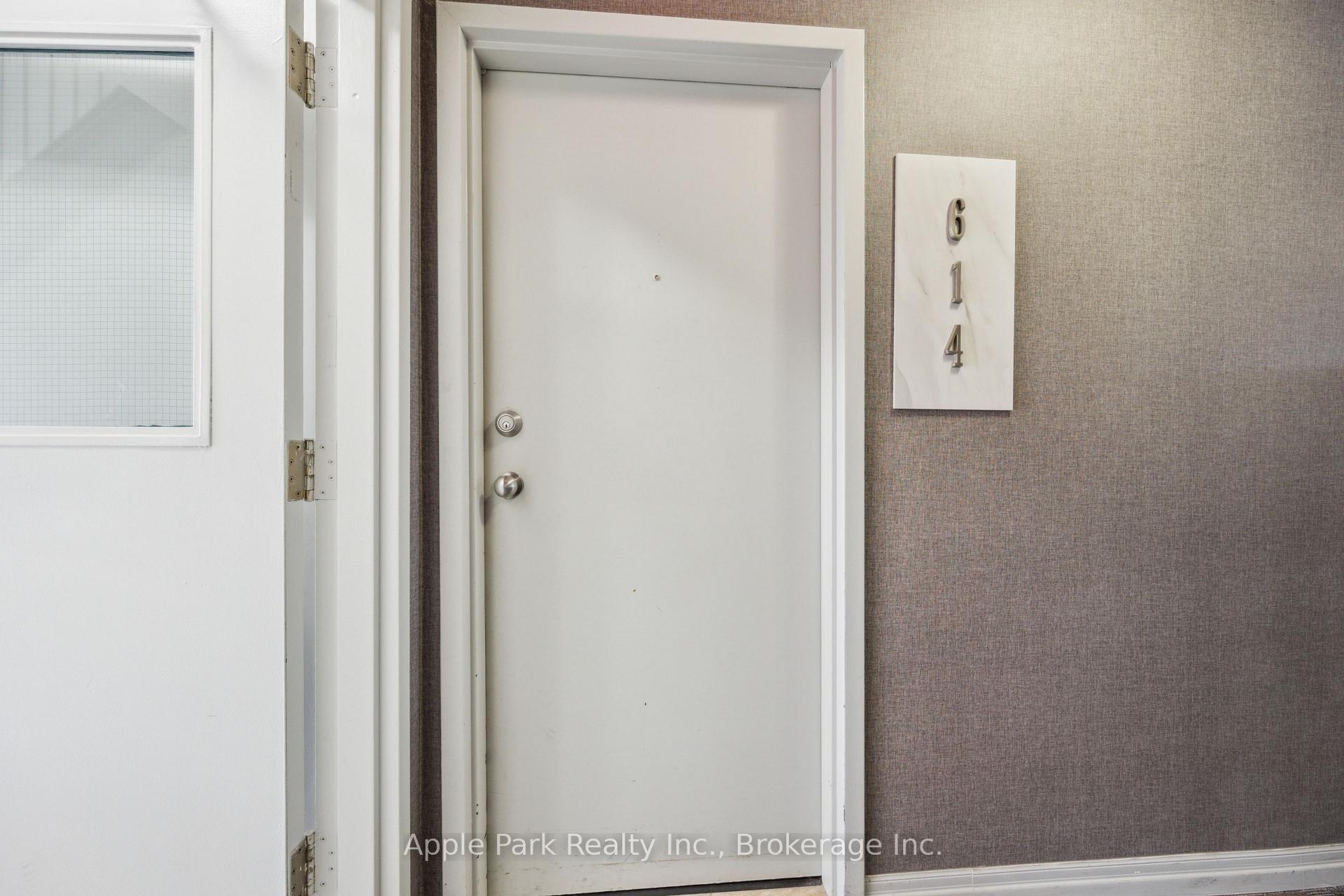 2 Bedrooms Condo at 1450 Glen Abbey,  Oakville For sale