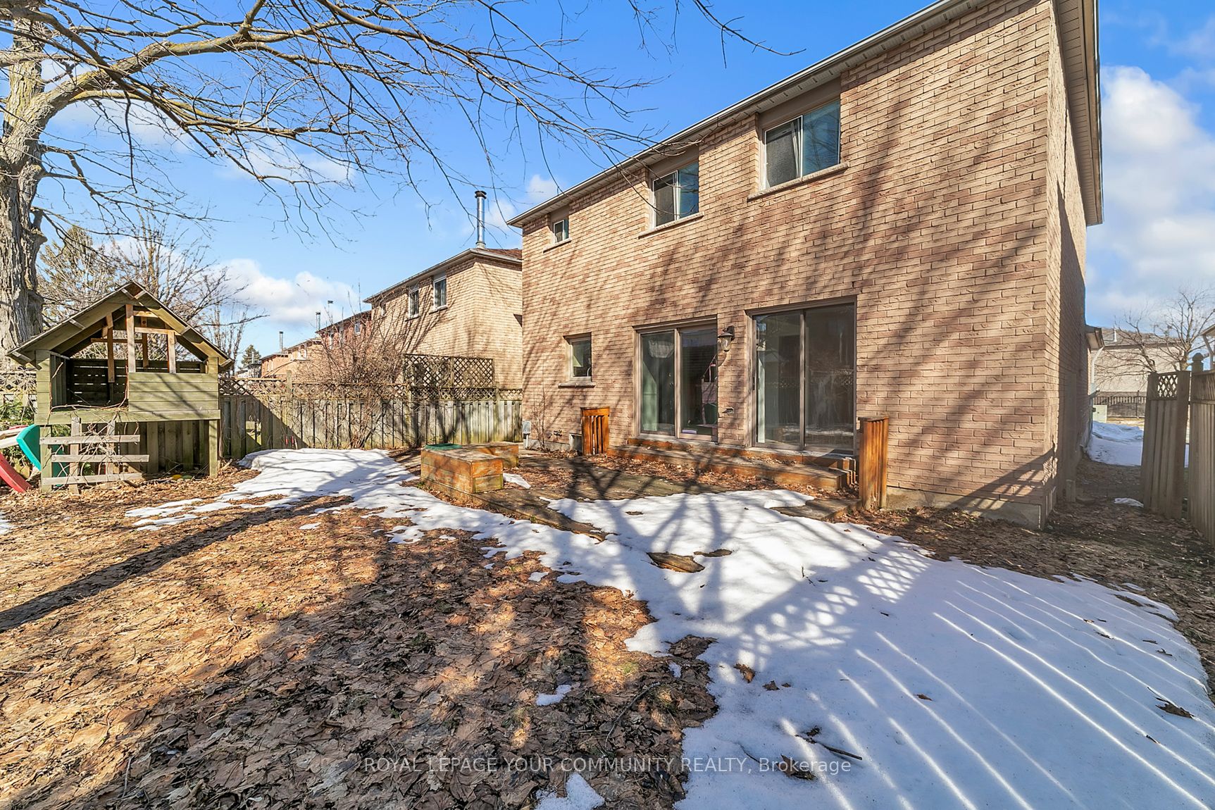 391 Hickling Trail, Barrie, ON L4M 6A9