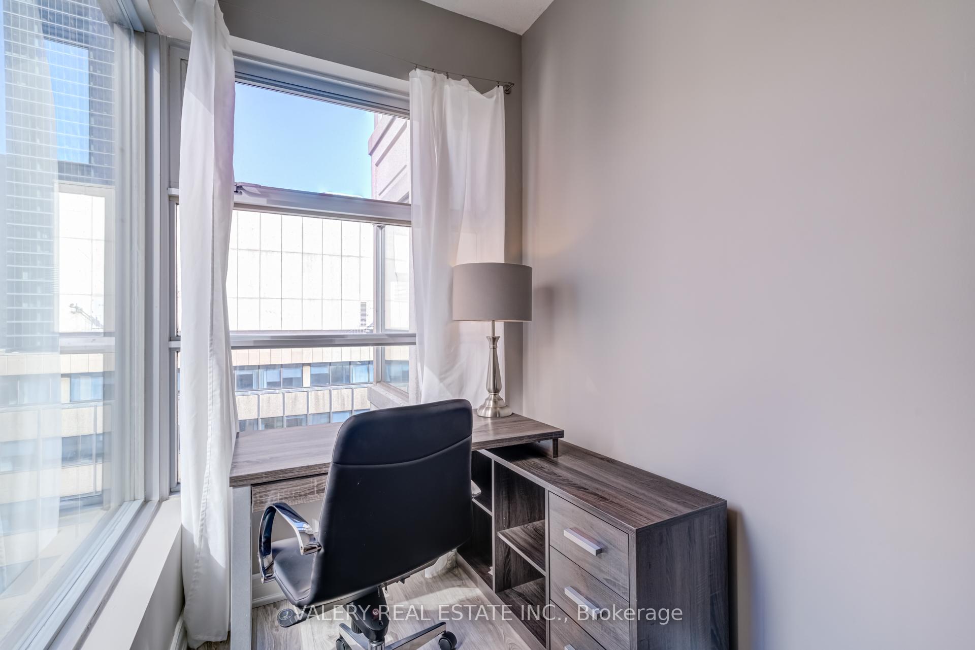Condo at 1 King, Toronto For sale