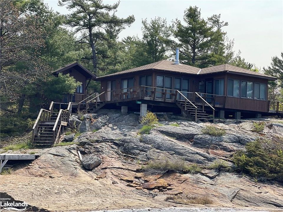 1260 GEORGIAN BAY