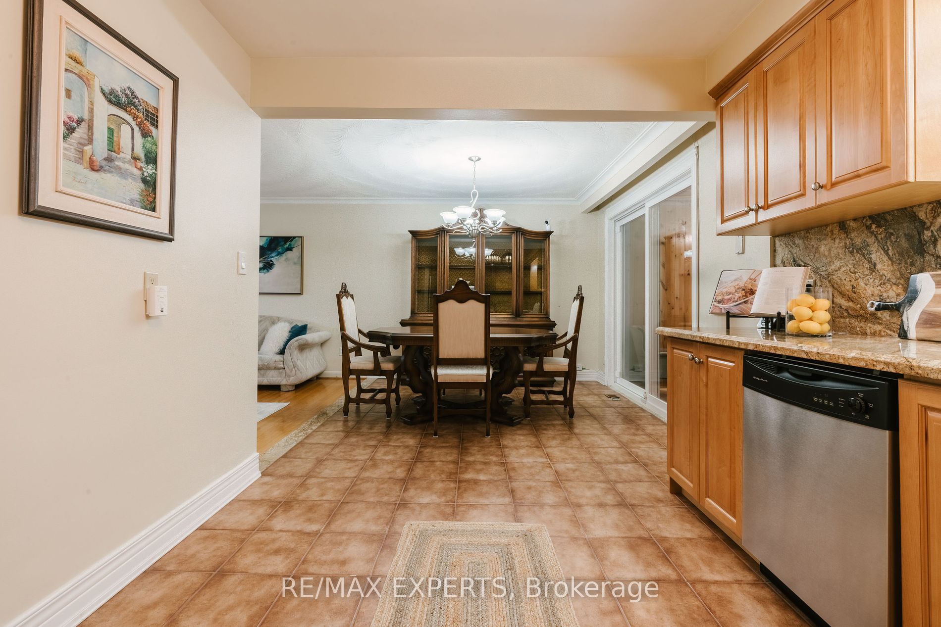 1 Creston Road