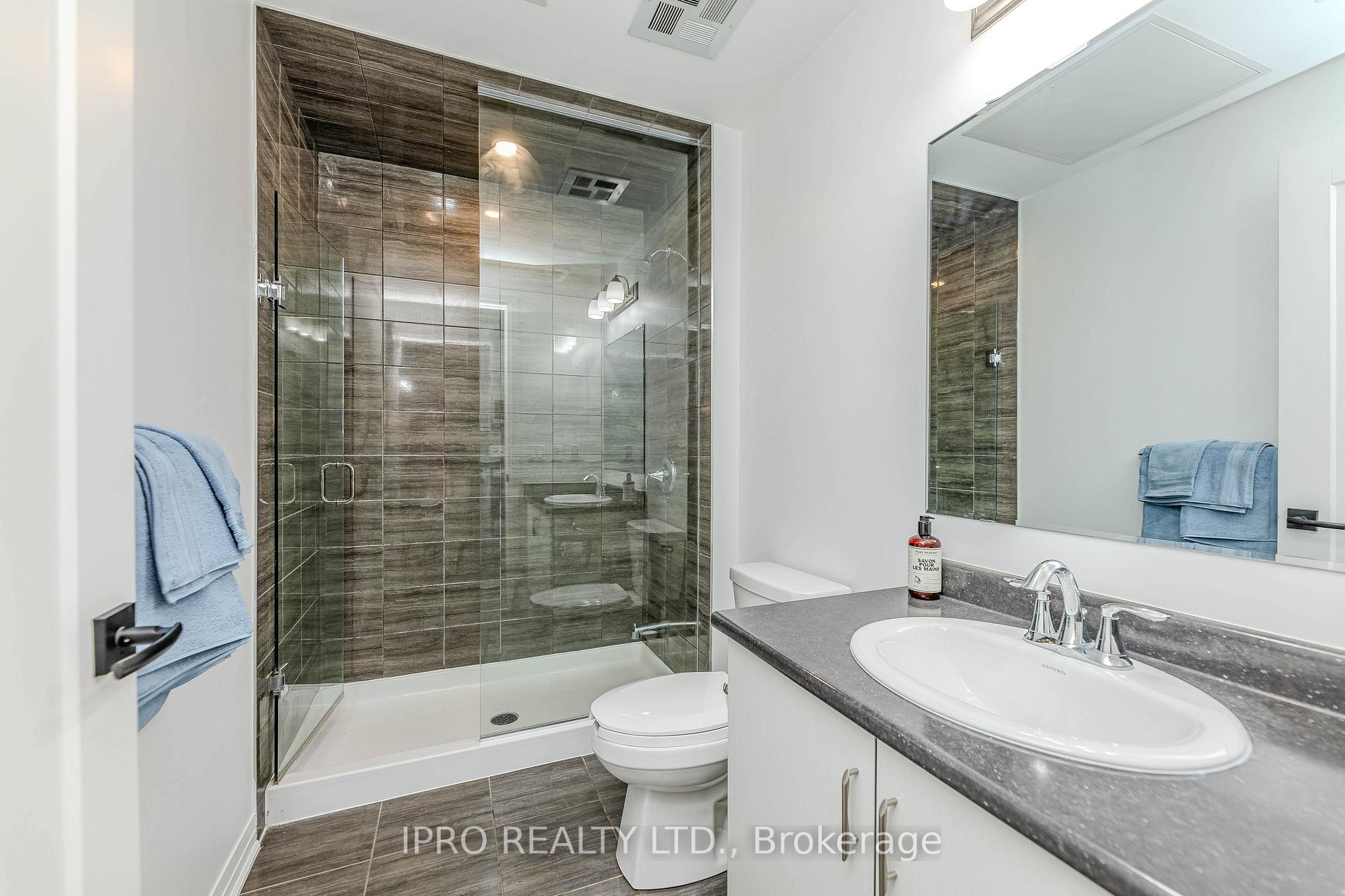 1 Bedroom Condo at 102 Grovewood Common, Oakville For sale
