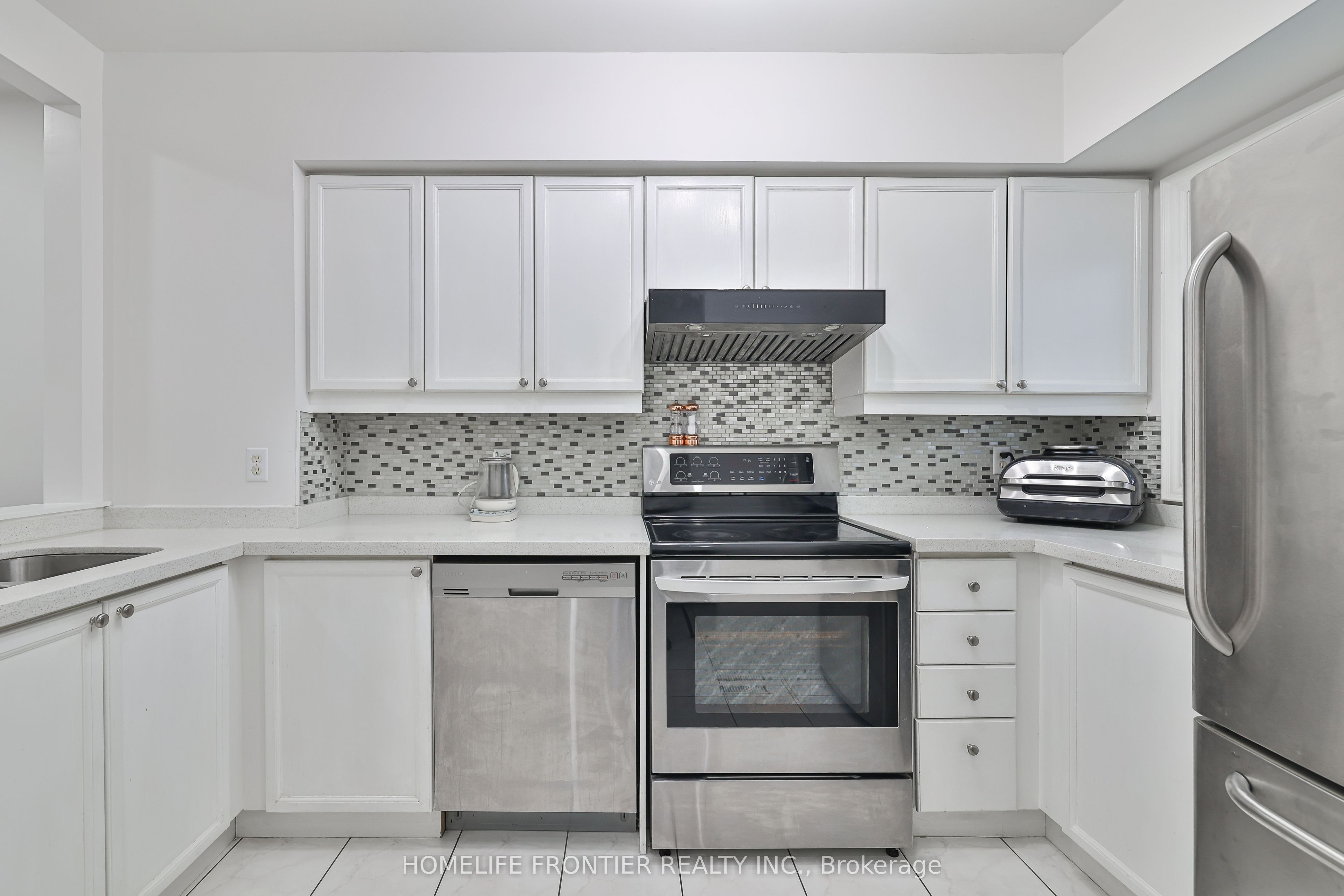 735 New Westminster Drive, #93