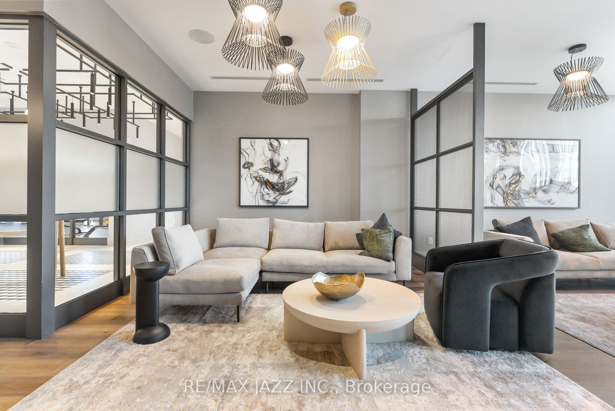 2545 Simcoe Street N, #PH16